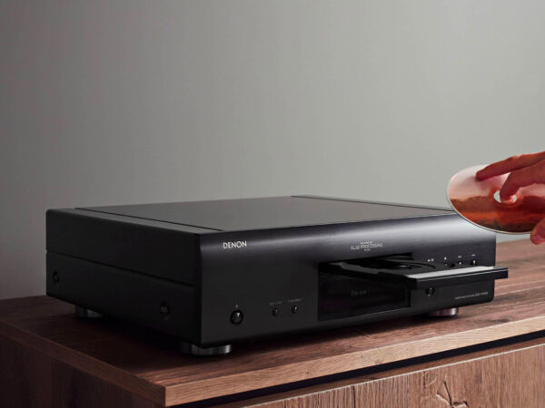 Denon DCD-1700NE SACD / CD Player
