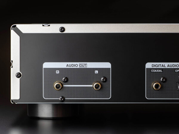 Denon DCD-900NE CD Player rear panel with Audio Out options and Digital Audio options with Coaxial & Optical